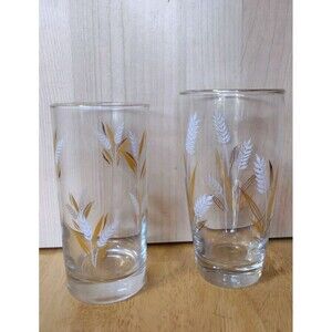 Vintage Libby Wheat Glasses White & Gold Set of 2 - 6" & 5.5" 1960's 70's  - EUC